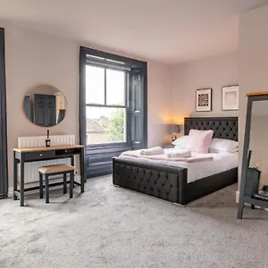 Hotel Mill Bridge